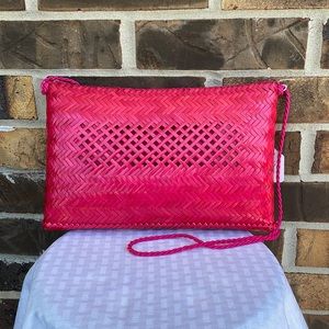 Pink Colored Bambo Purse. Rope Strap